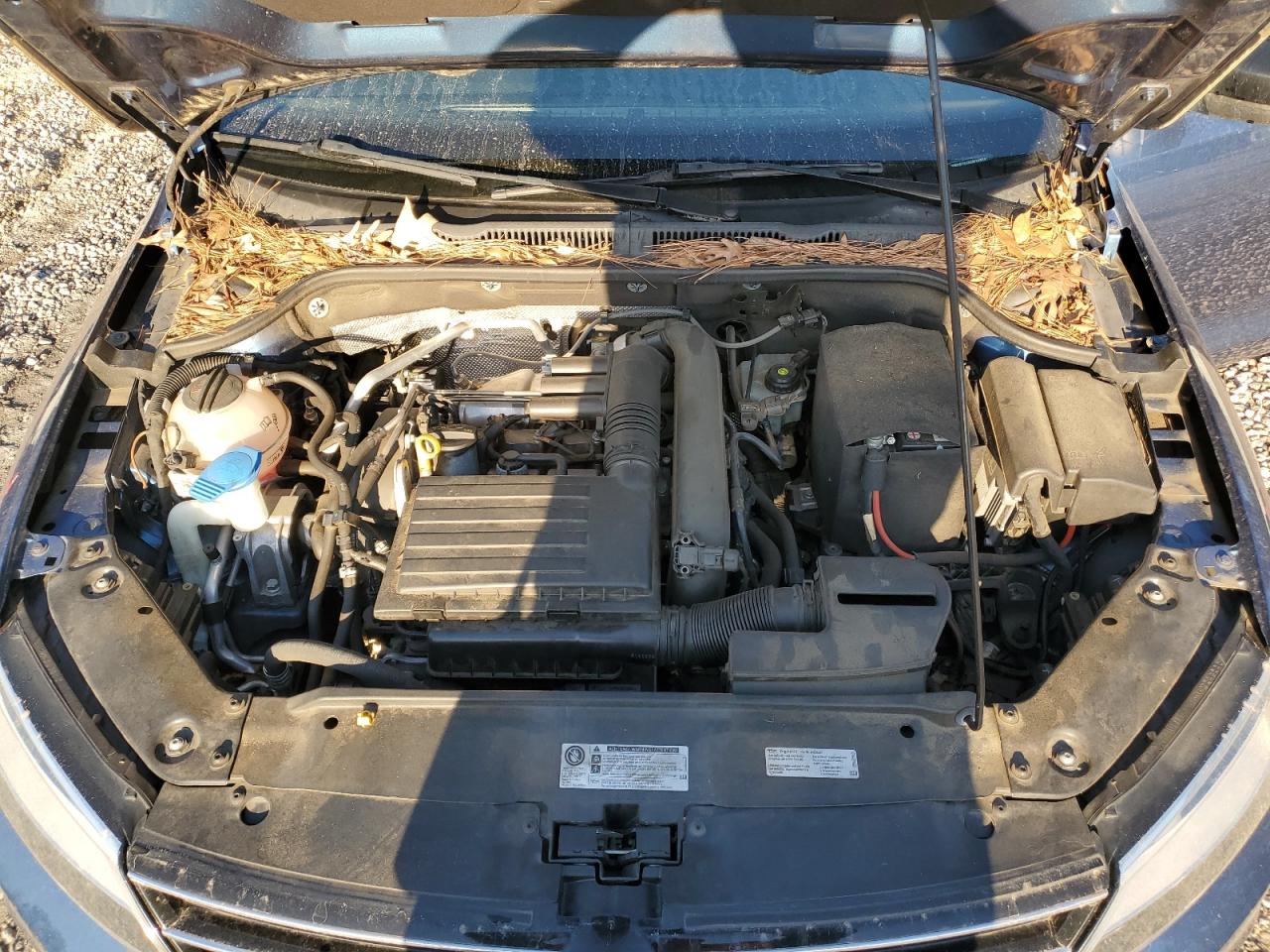 2016 Volkswagen Jetta - Image 11