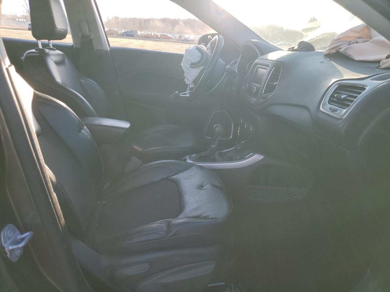 2018 Jeep Compass - Image 7
