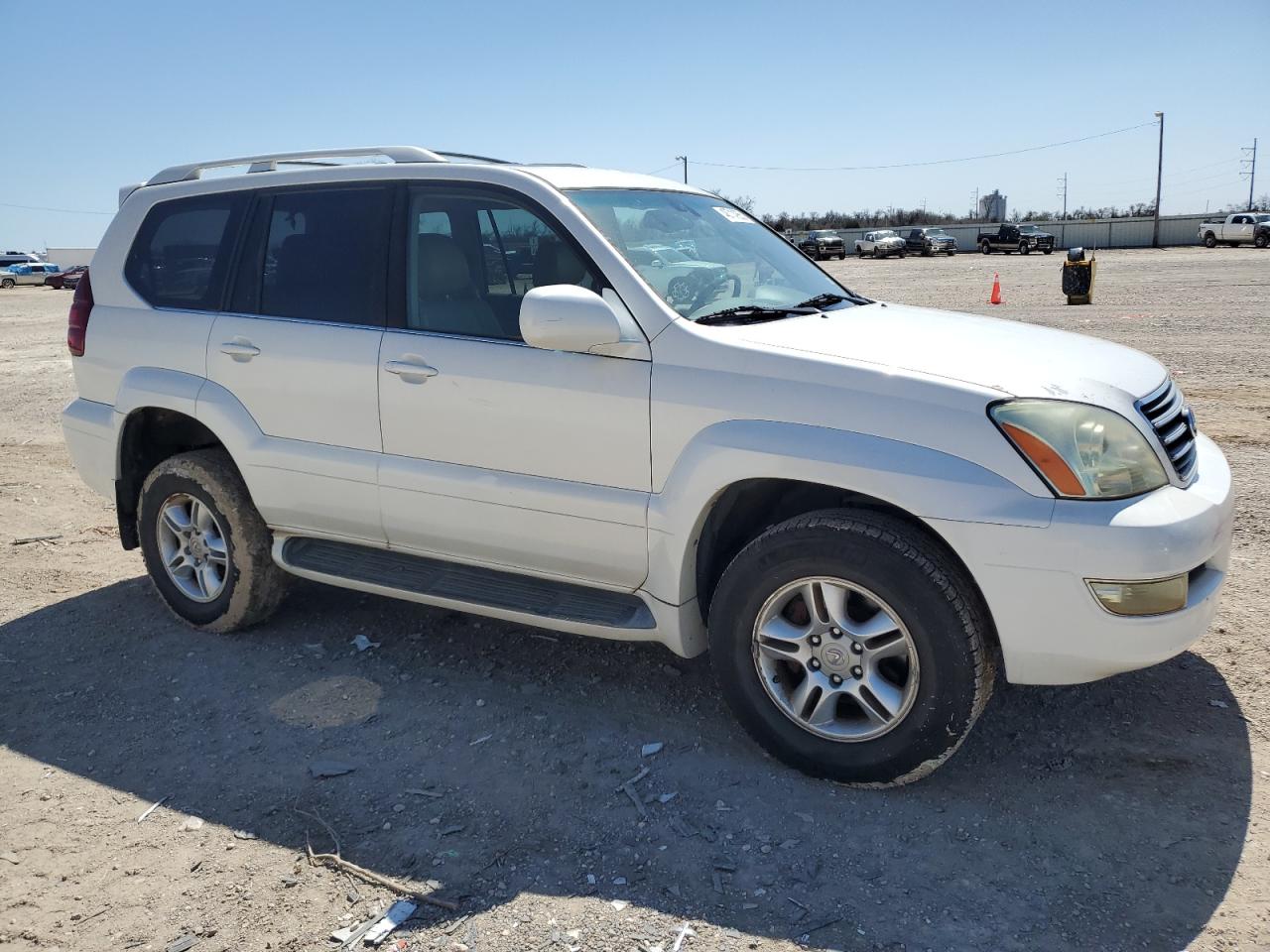 2005 Lexus GX - Image 4