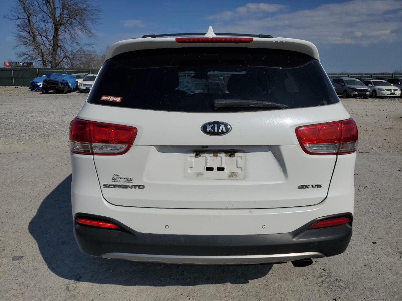 2016 Kia Sorento - Image 6