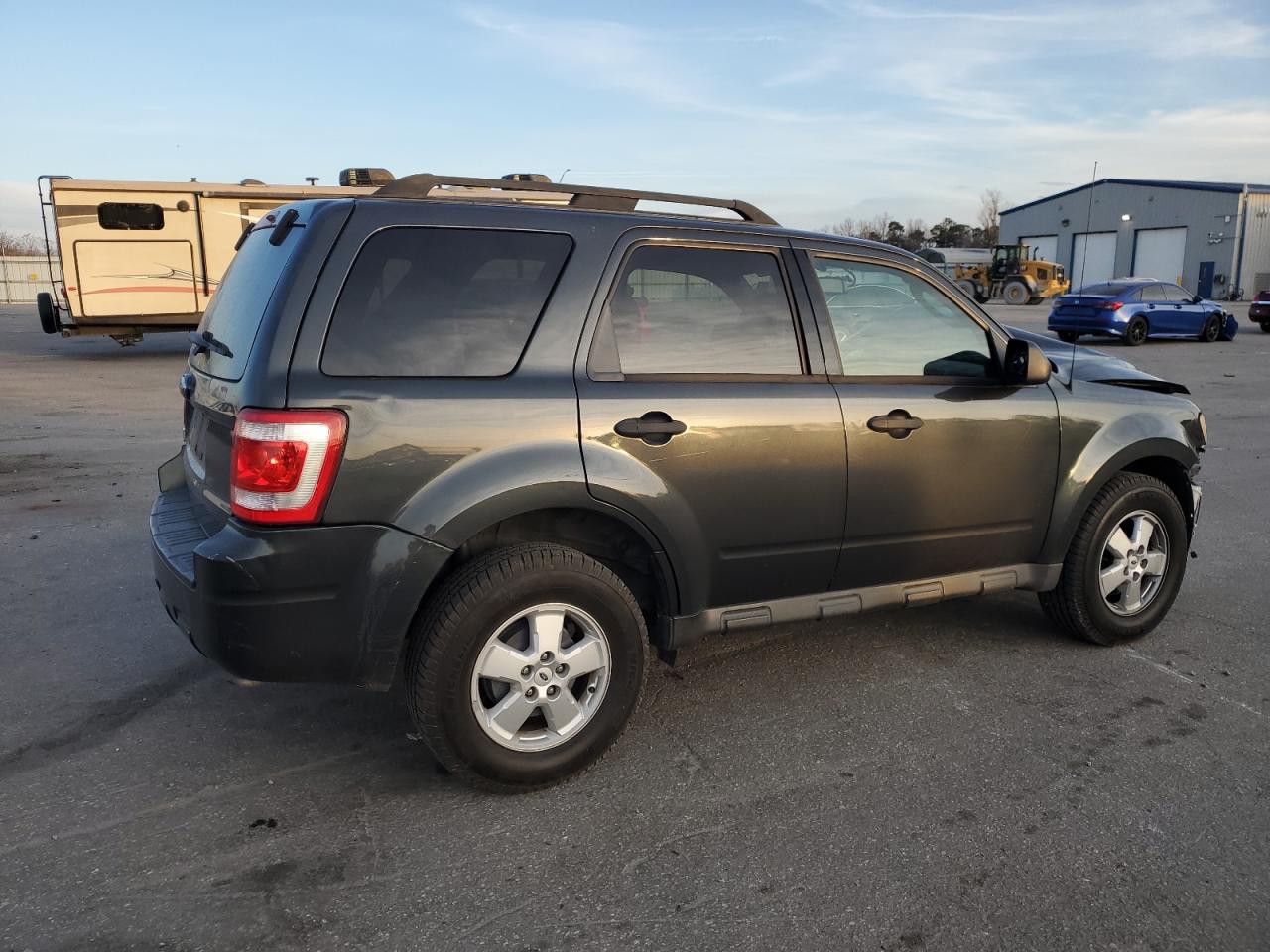 2009 Ford Escape - Image 3