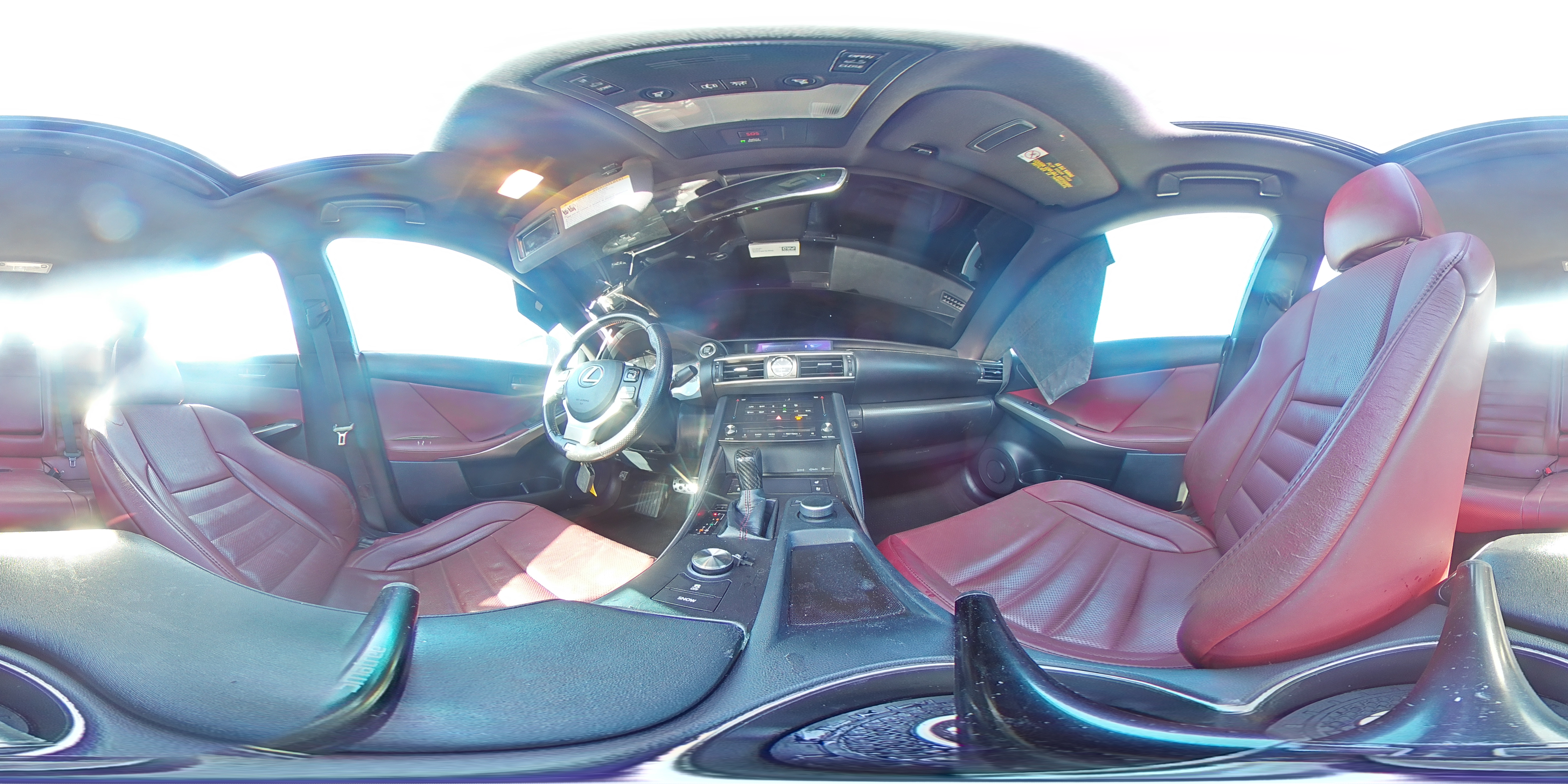 2018 Lexus IS - Image 15