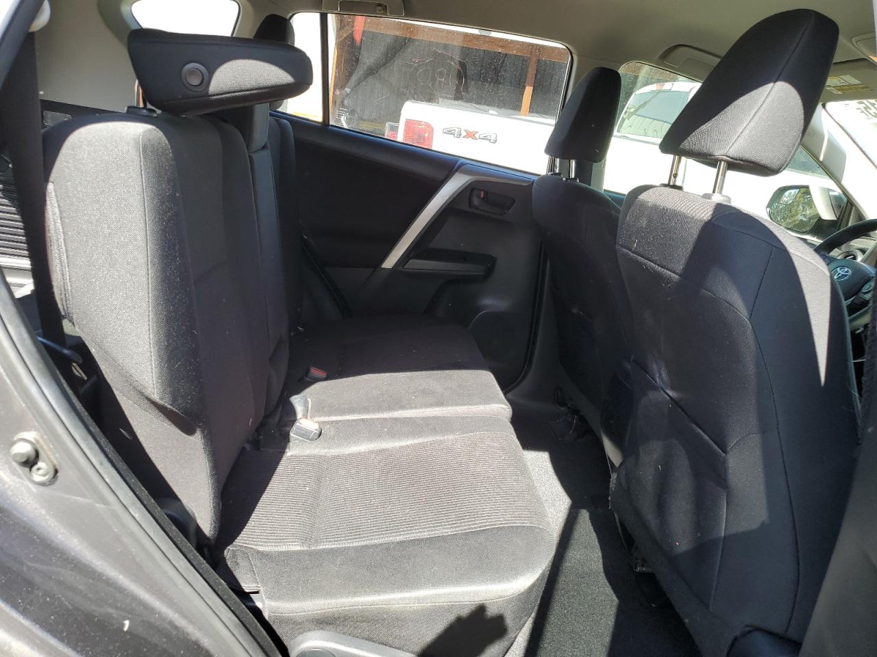 2017 Toyota RAV 4 - Image 11