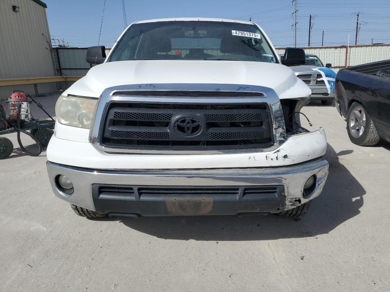 2013 Toyota Tundra - Image 5