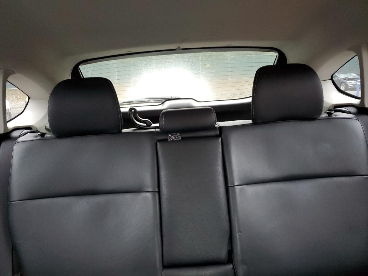 2014 Subaru XV - Image 10