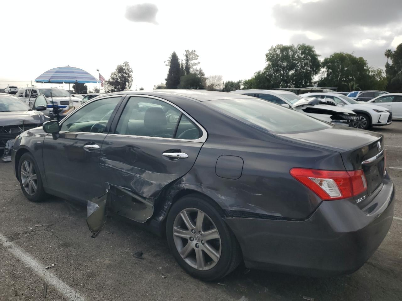 2008 Lexus ES - Image 2