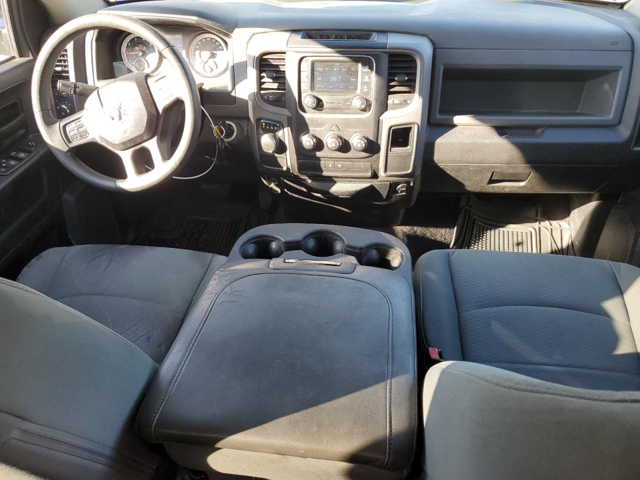 2015 RAM 1500 - Image 8