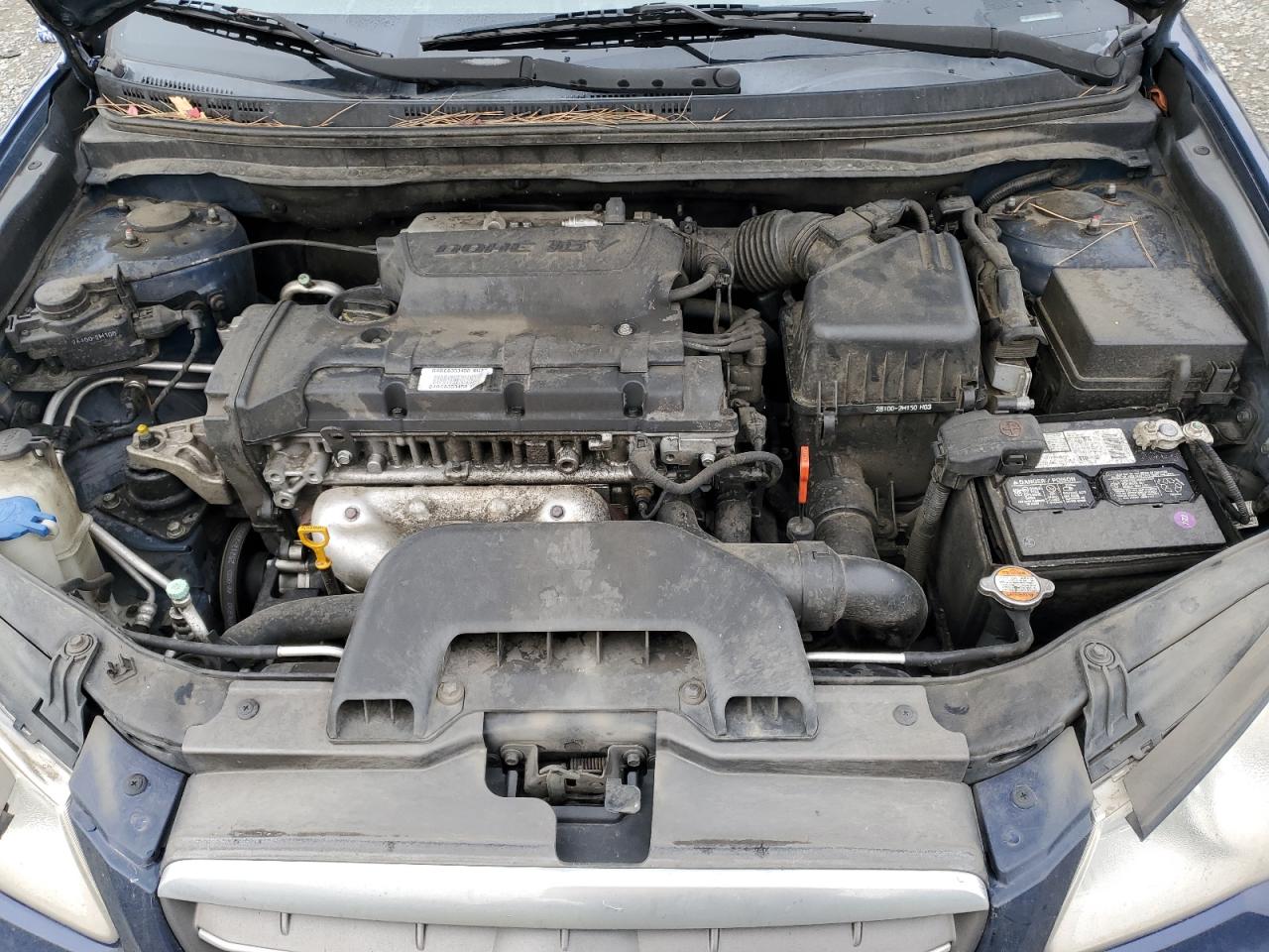 2009 Hyundai Elantra - Image 12