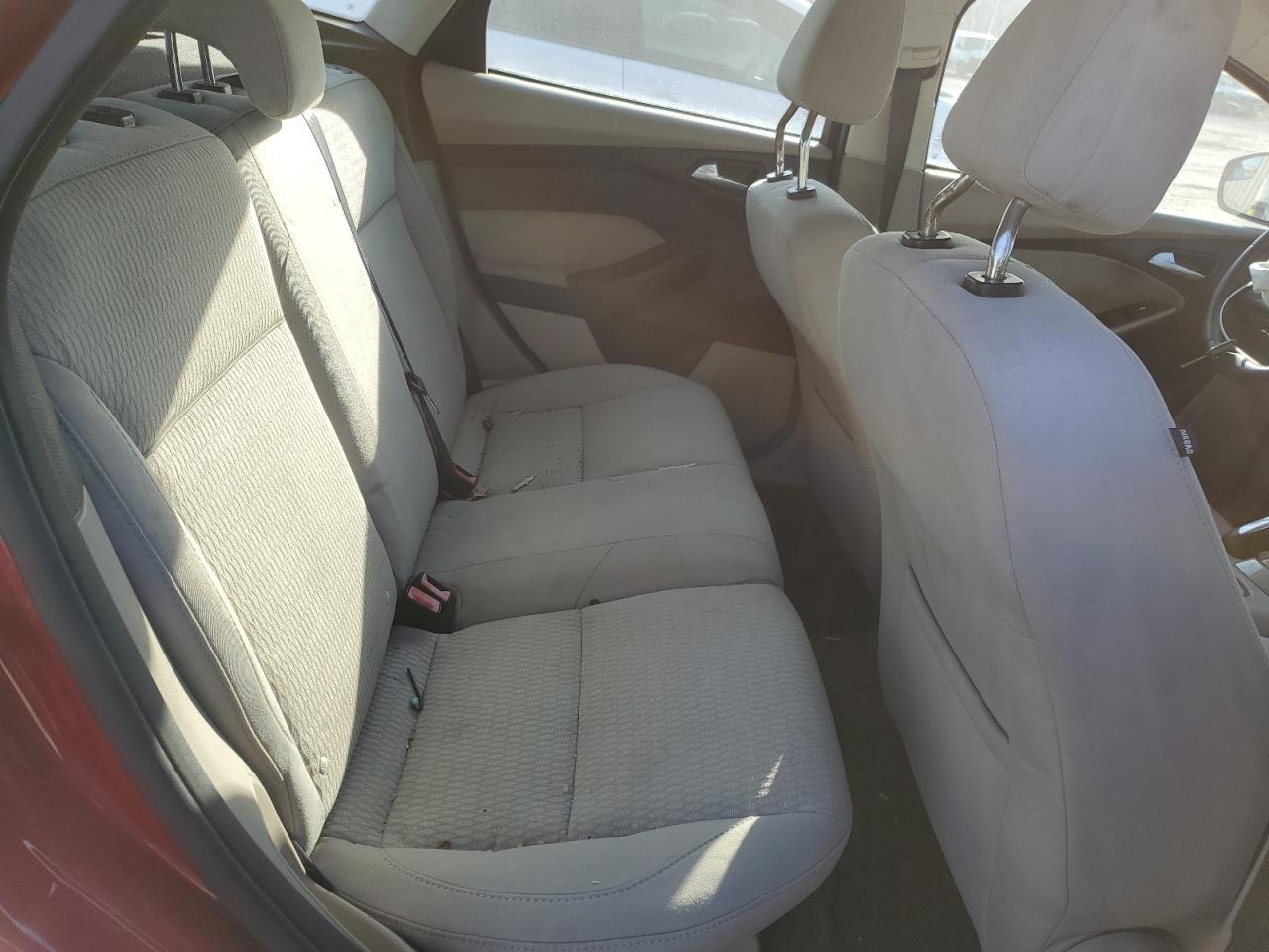 2012 Ford Focus - Image 10