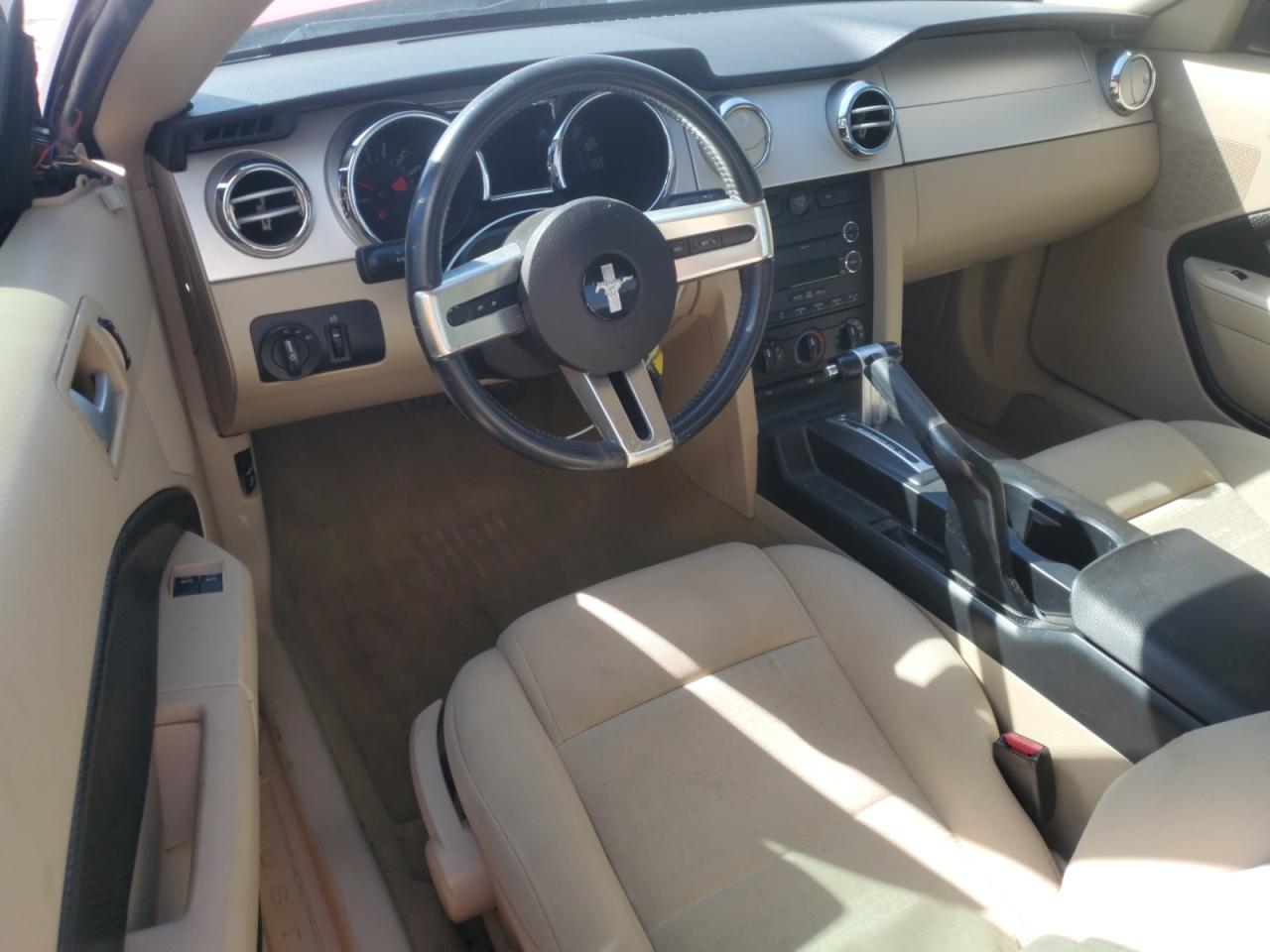 2008 Ford Mustang - Image 8