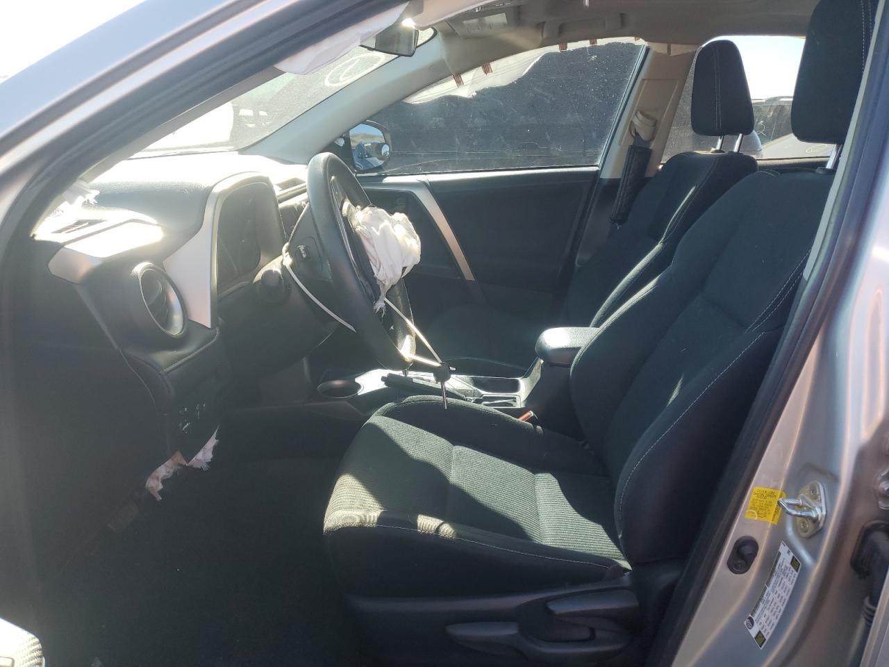 2013 Toyota RAV 4 - Image 7