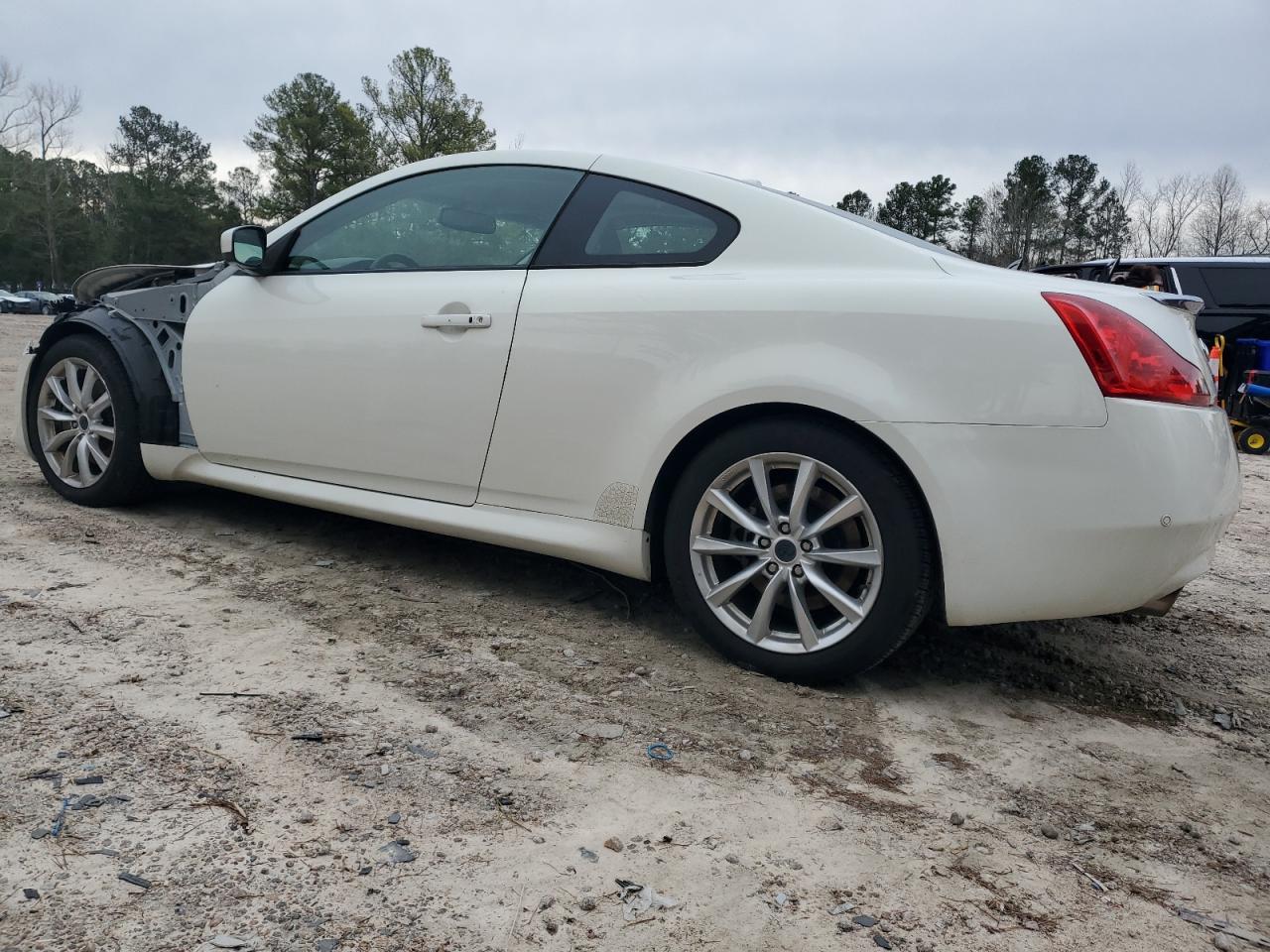 2012 Infiniti G - Image 2
