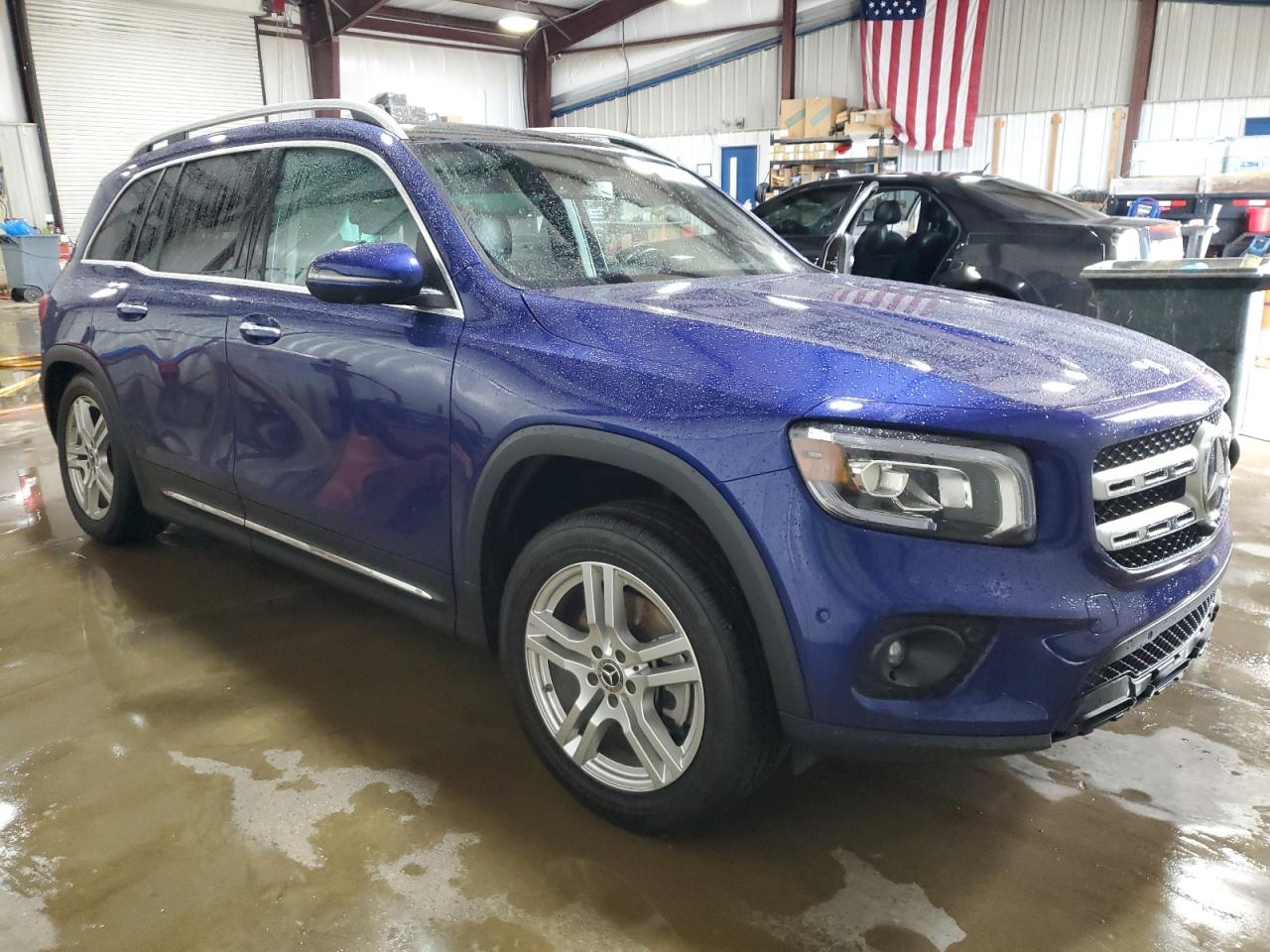 2020 Mercedes-Benz GLB - Image 4