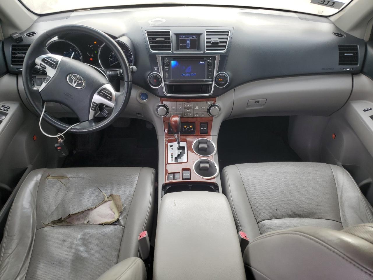2013 Toyota Highlander - Image 8