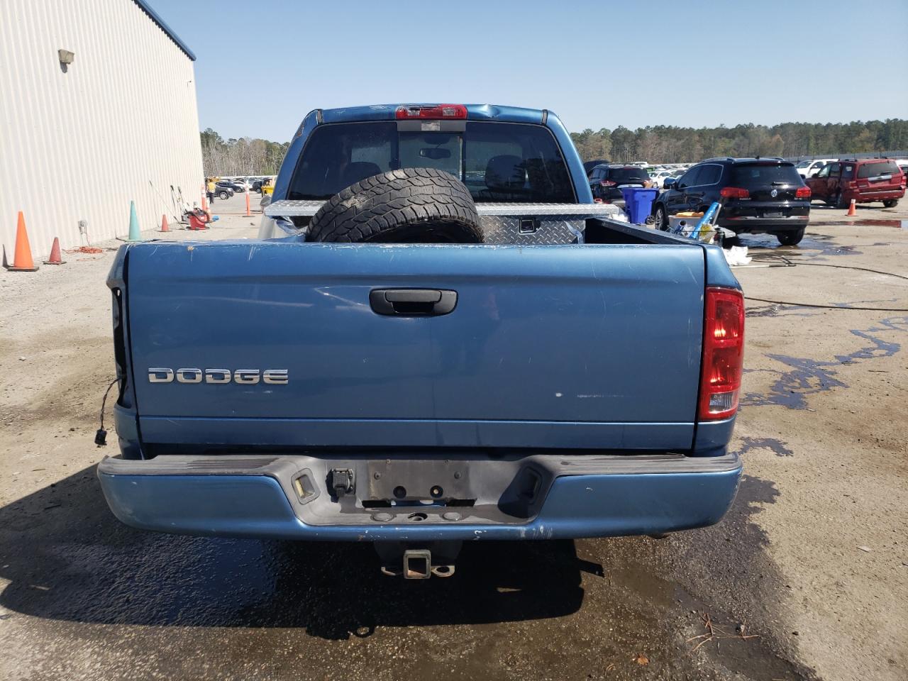 2002 Dodge Ram 1500 VIN: 1D3HA18N42J256152 Lot: 50395385