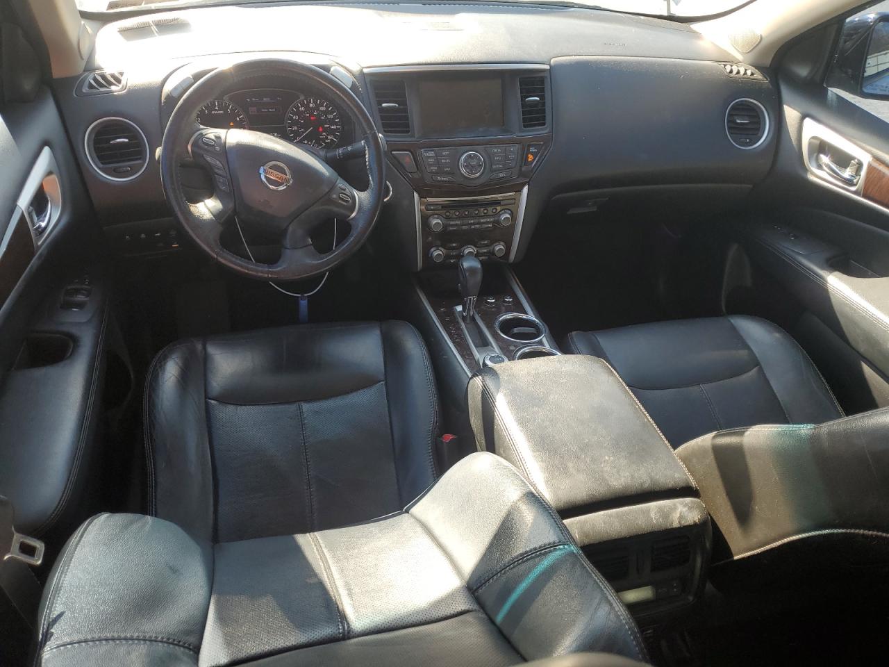 2013 Nissan Pathfinder - Image 8