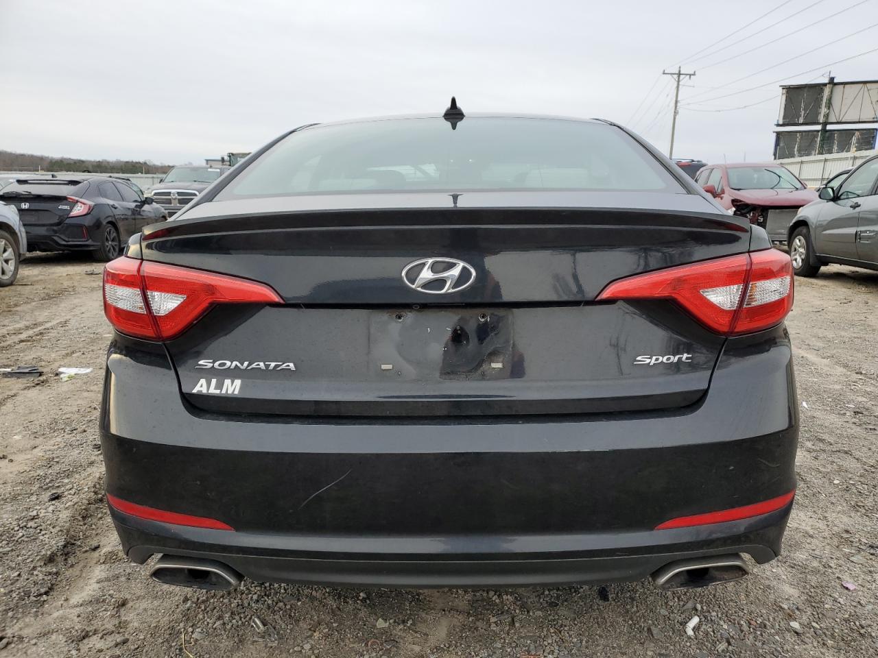 2015 Hyundai Sonata - Image 6