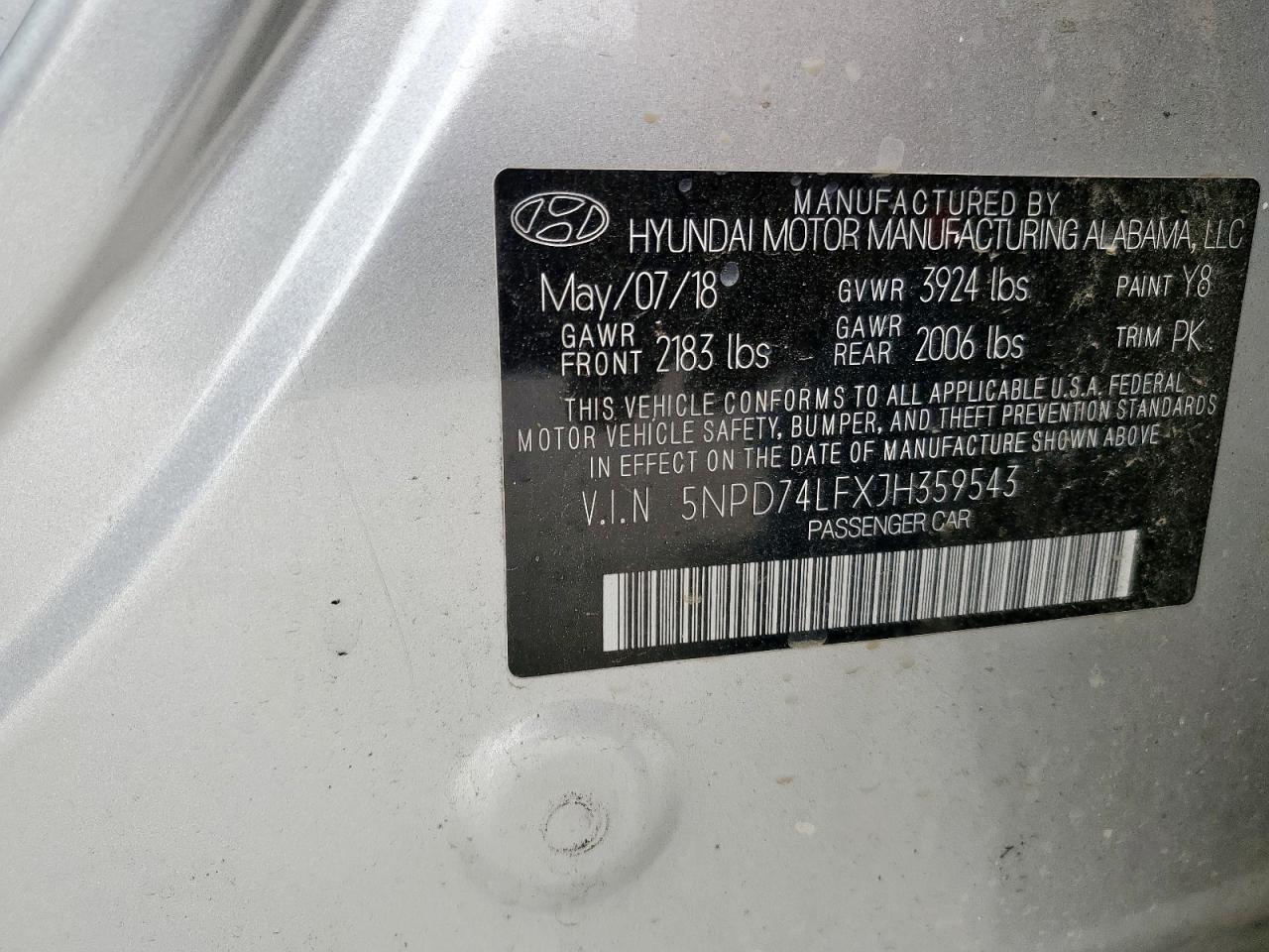 2018 Hyundai Elantra - Image 12