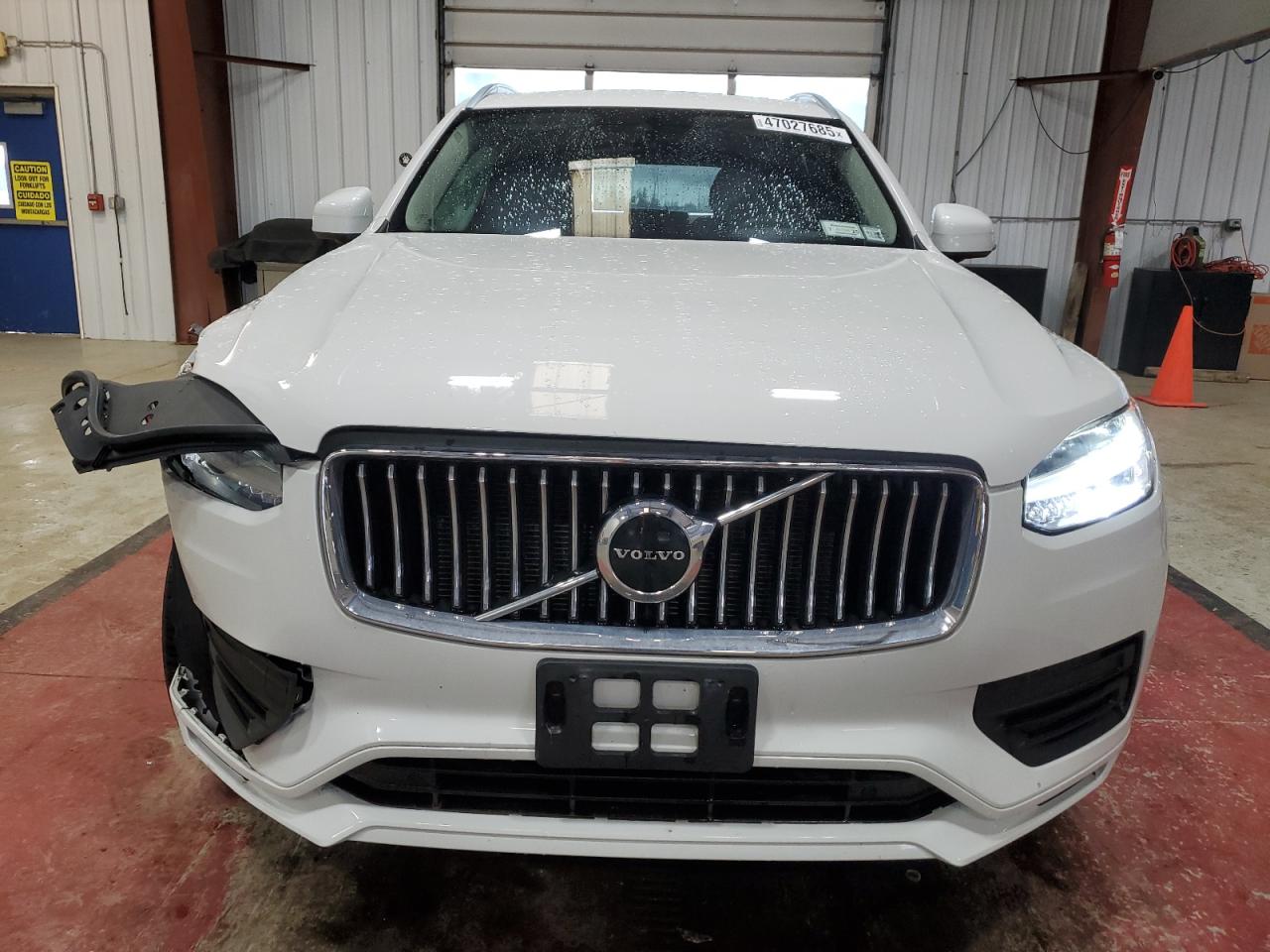2020 Volvo XC90 - Image 5