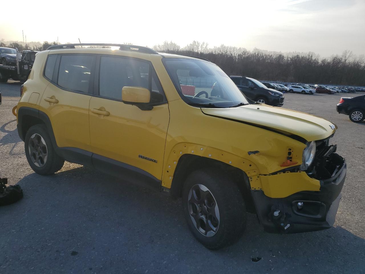 2017 Jeep Renegade - Image 4