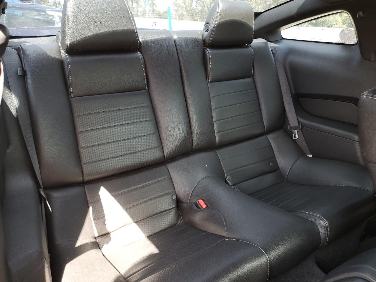 2011 Ford Mustang - Image 10