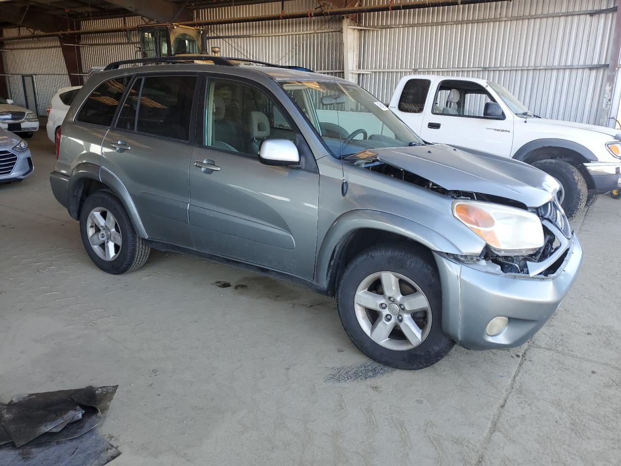 2004 Toyota RAV 4 - Image 4