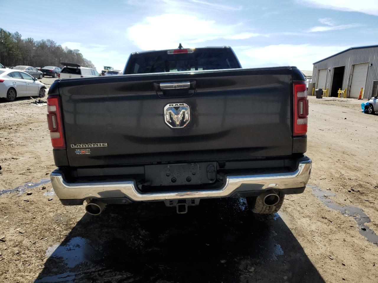 2020 RAM 1500 - Image 6