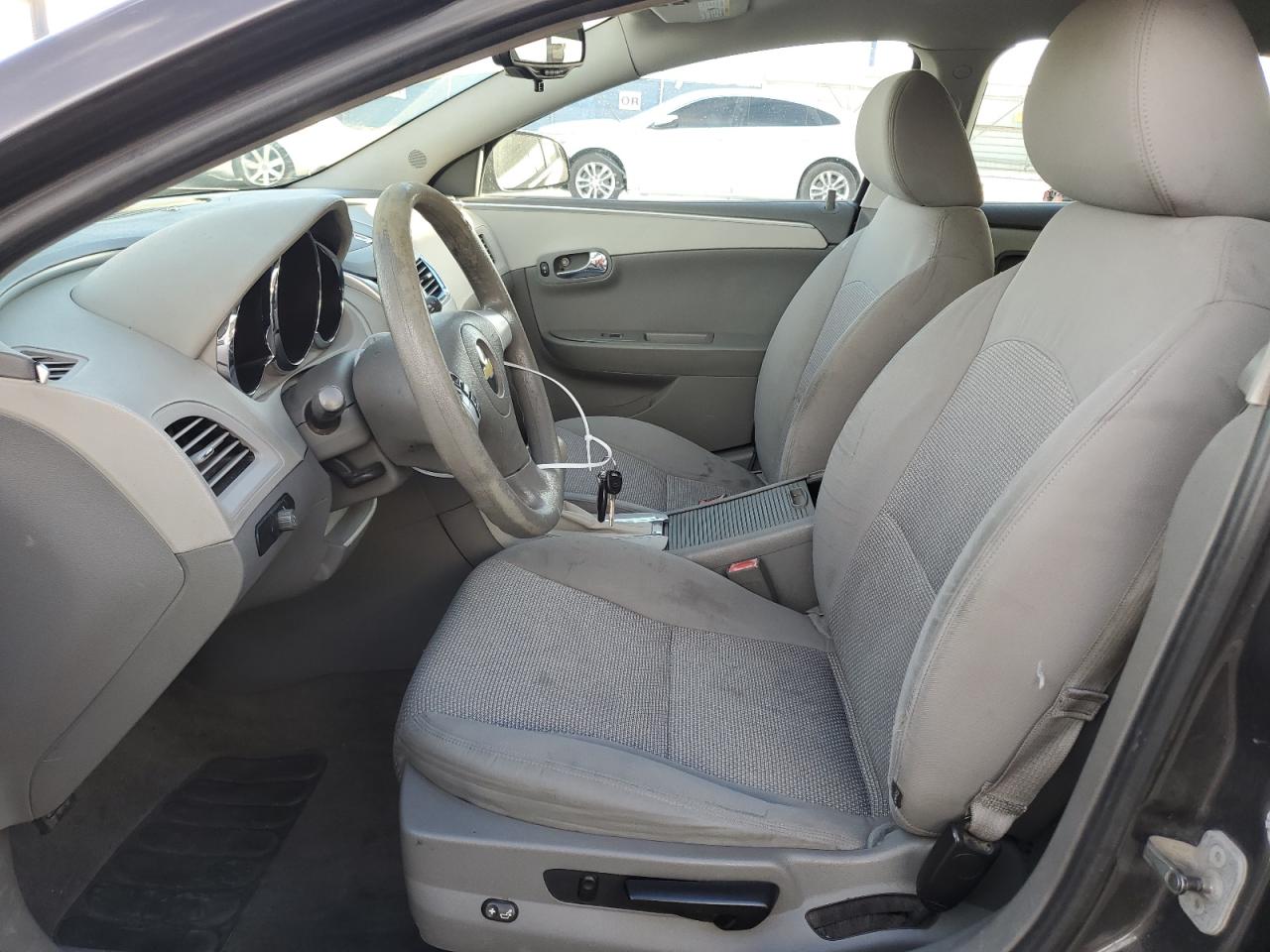2011 Chevrolet Malibu - Image 7