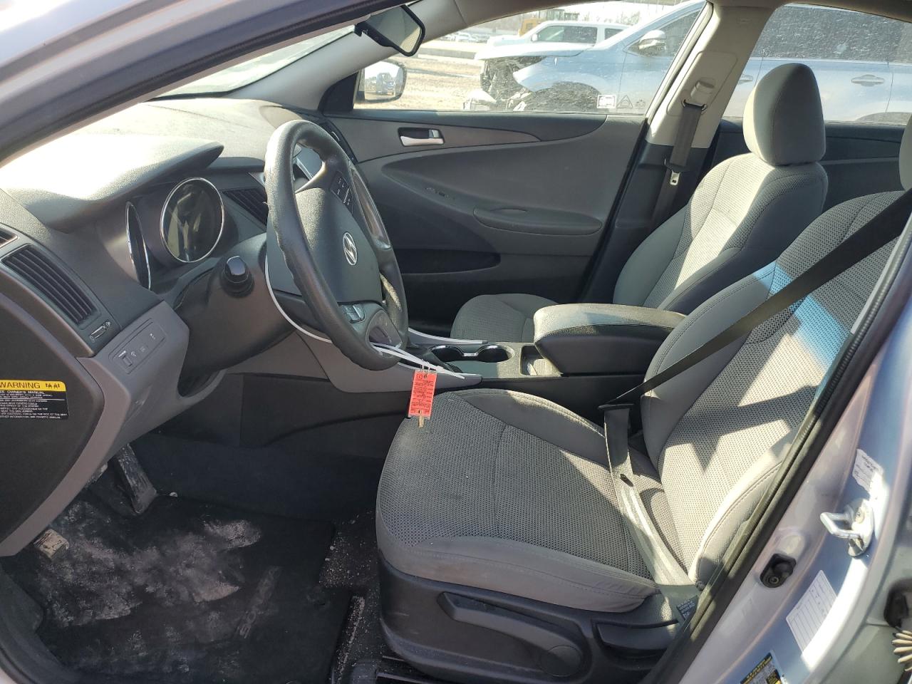 2013 Hyundai Sonata - Image 7