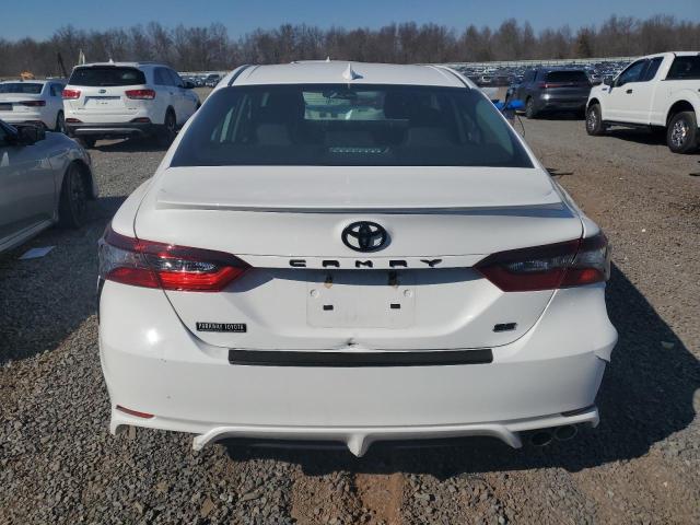  TOYOTA CAMRY 2022 Biały