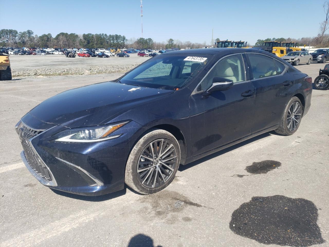 2024 Lexus ES - Image 1