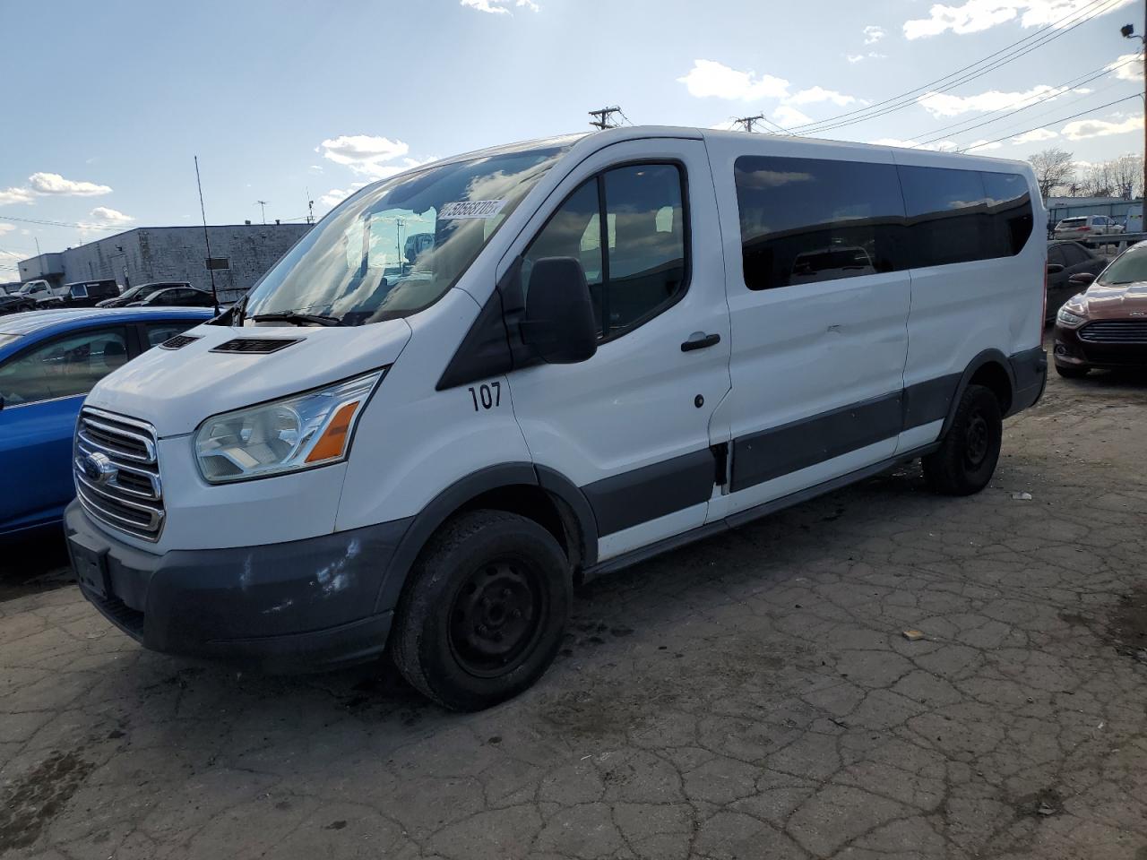 2015 Ford Transit T-350 за продажба в Chicago Heights, IL - Side