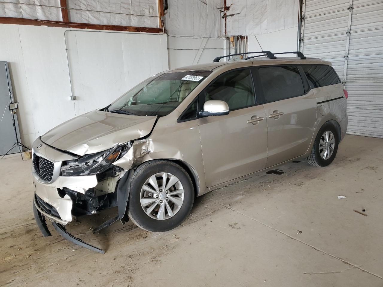 2016 Kia Sedona - Image 1