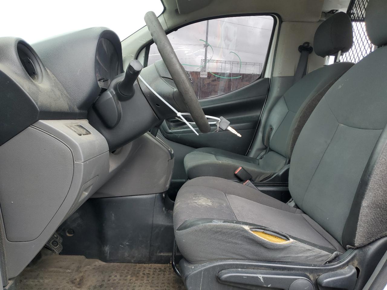 2015 Nissan NV - Image 7