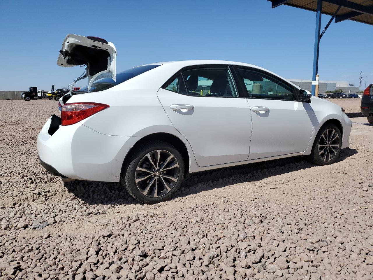 2017 Toyota Corolla - Image 3