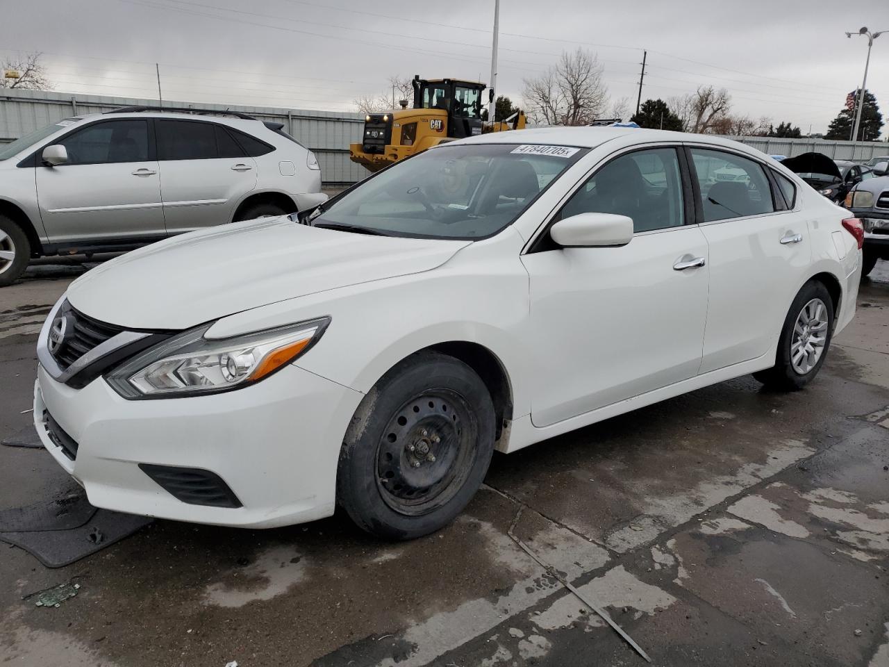 2017 Nissan Altima - Image 1