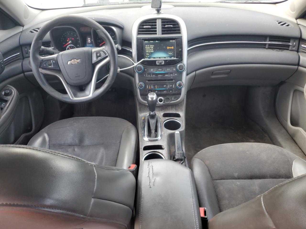 2016 Chevrolet Malibu - Image 8