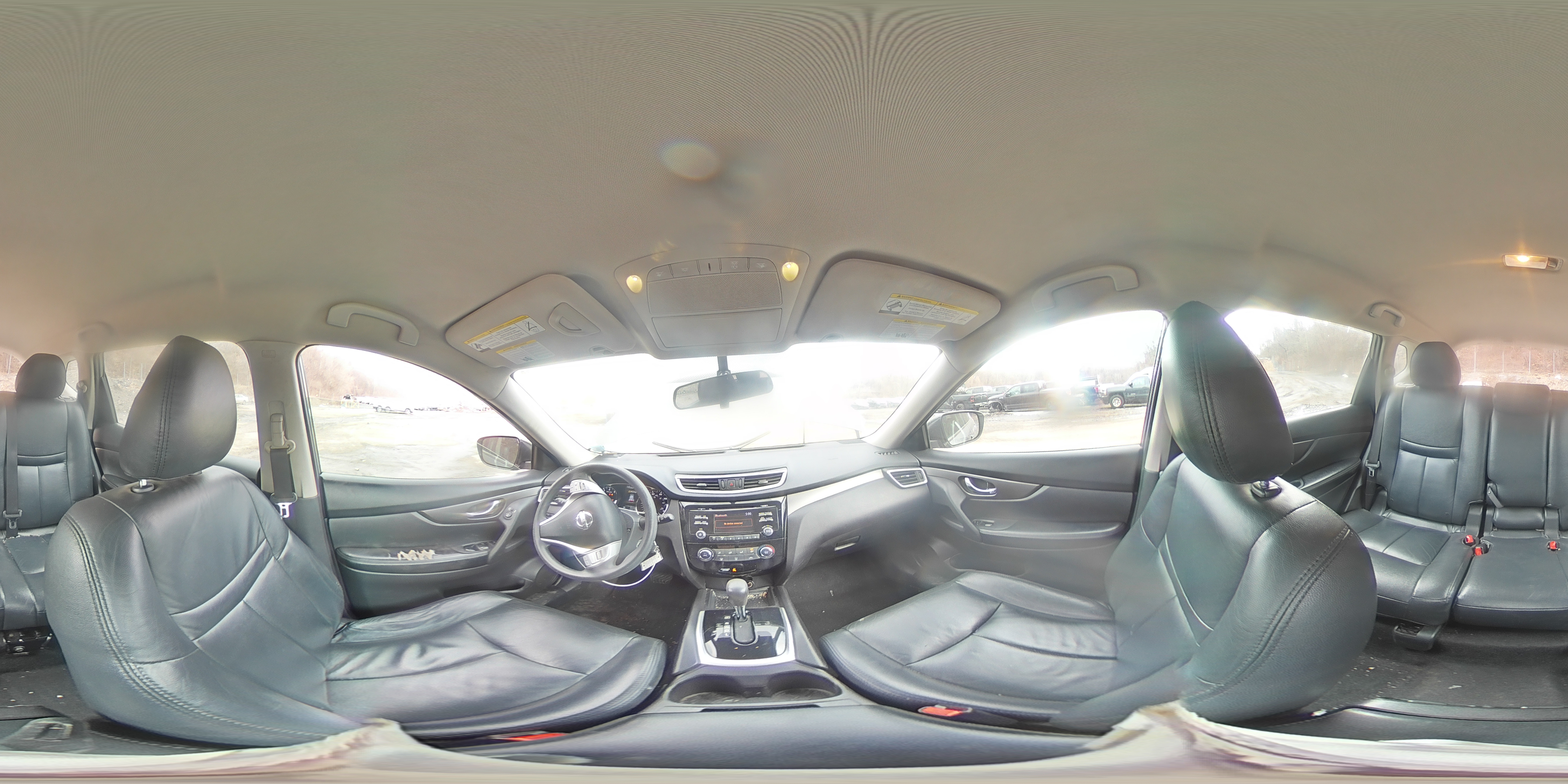 2015 Nissan Rogue - Image 14