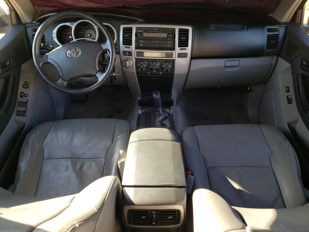 2004 Toyota 4Runner - Image 8