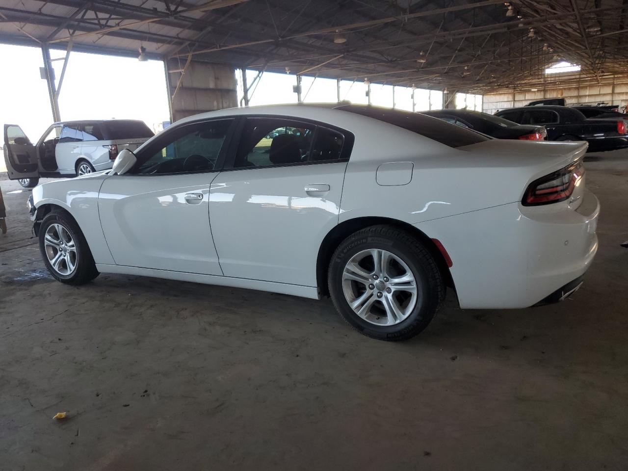 2019 Dodge Charger - Image 2