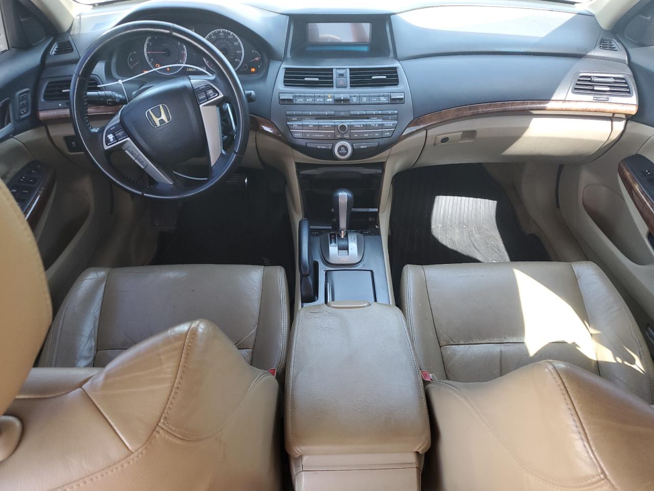 2011 Honda Accord - Image 8