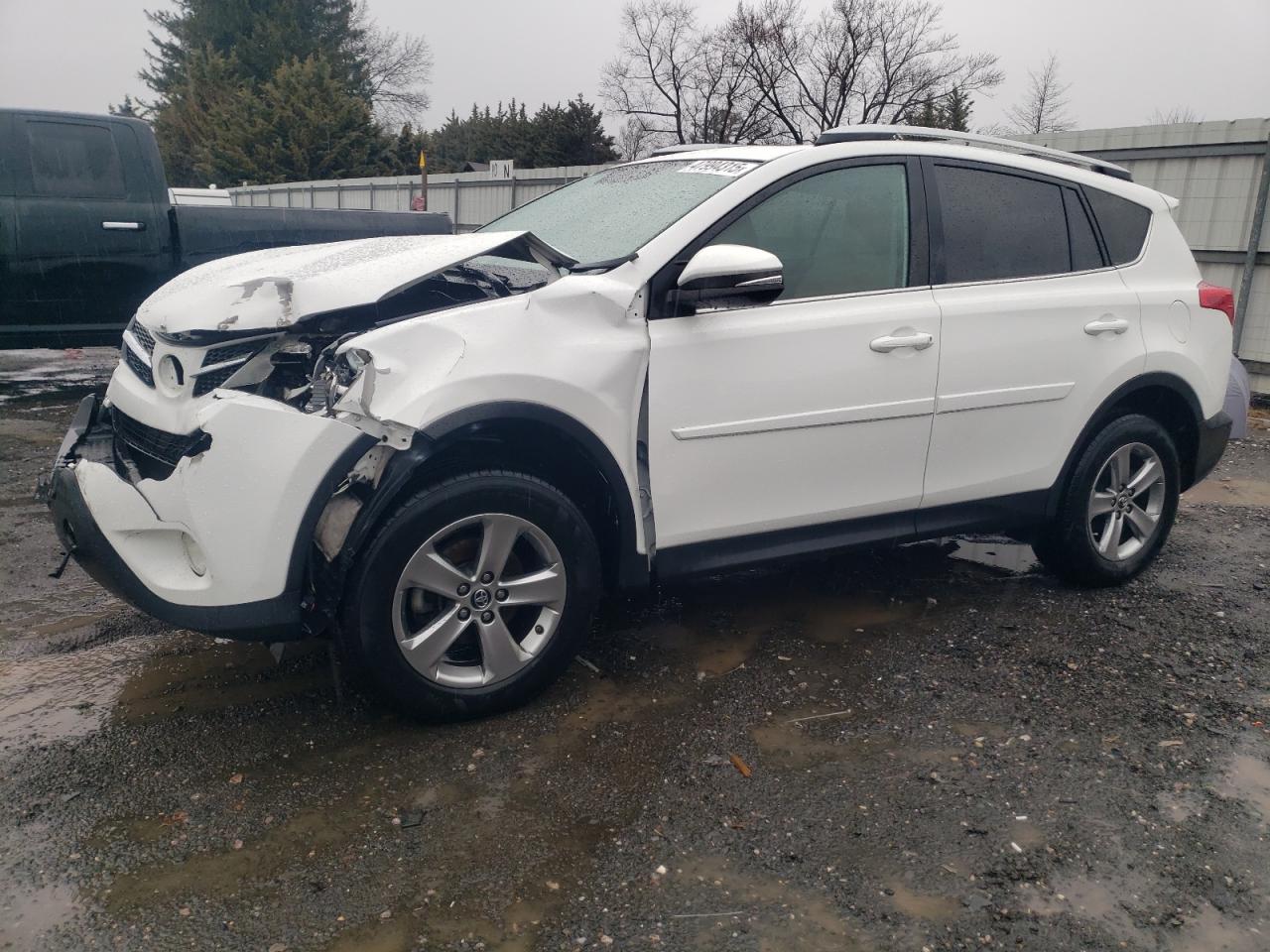 2015 Toyota RAV 4 - Image 1