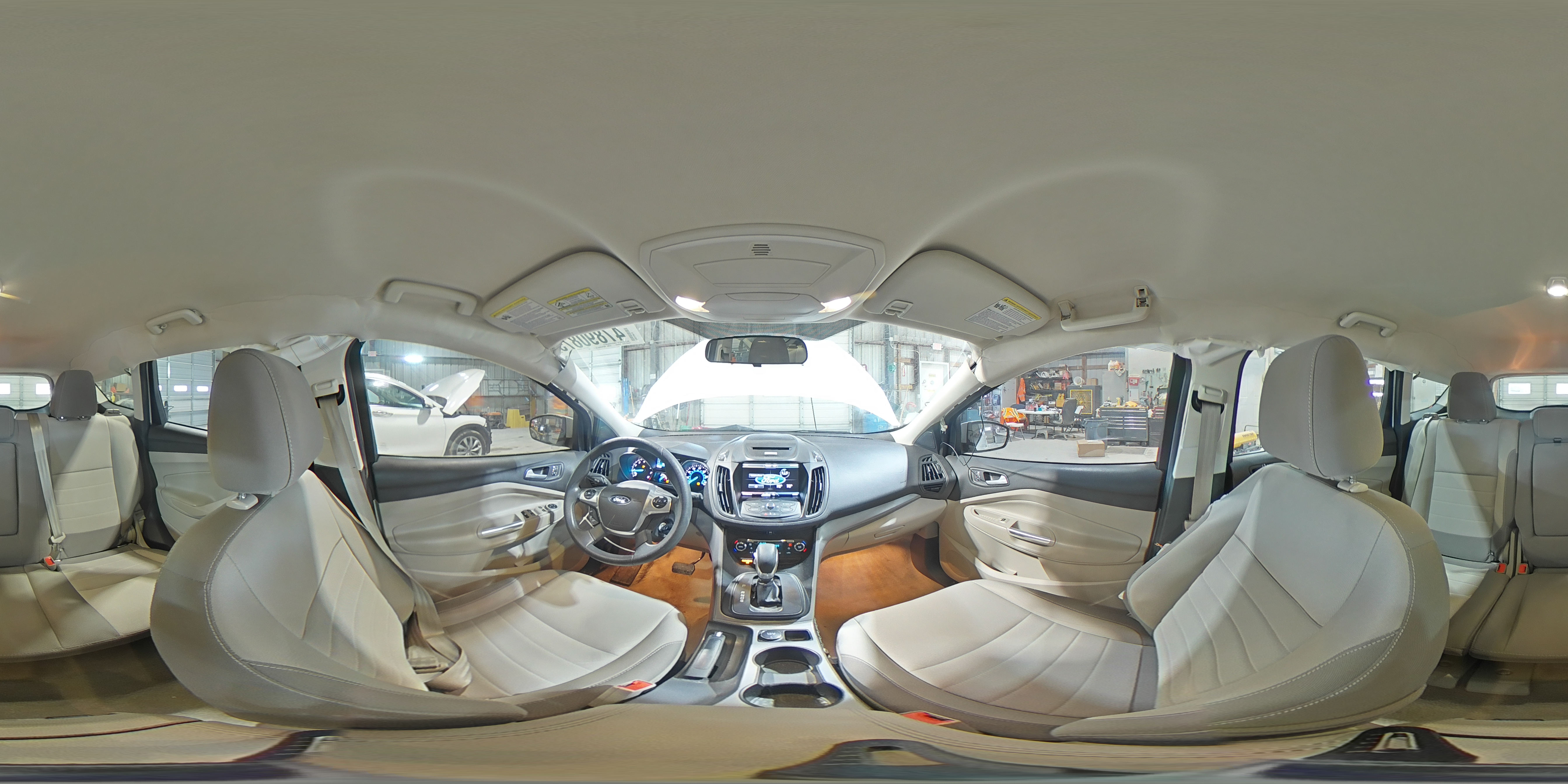2015 Ford Escape - Image 13