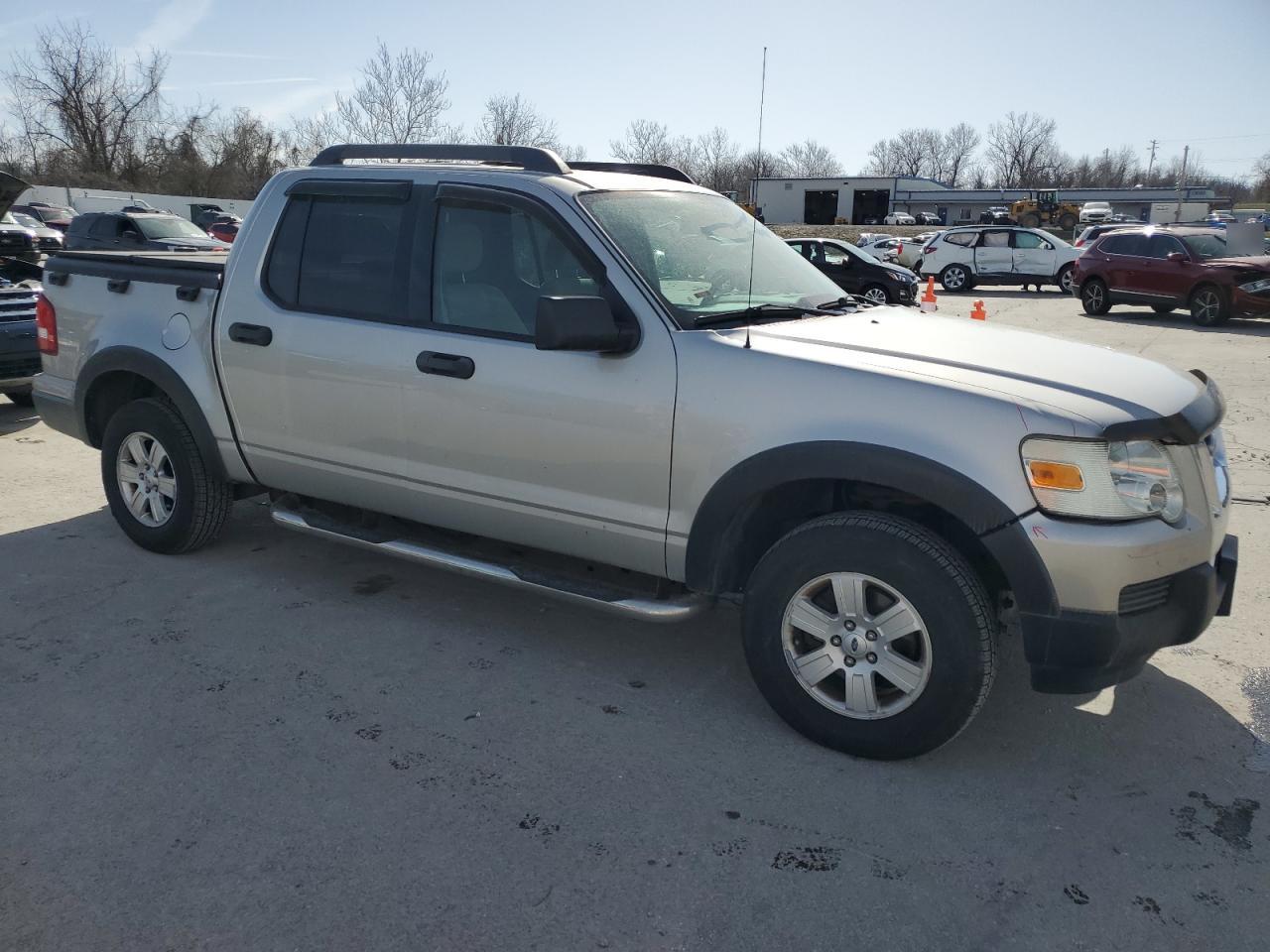 2007 Ford Explorer - Image 4