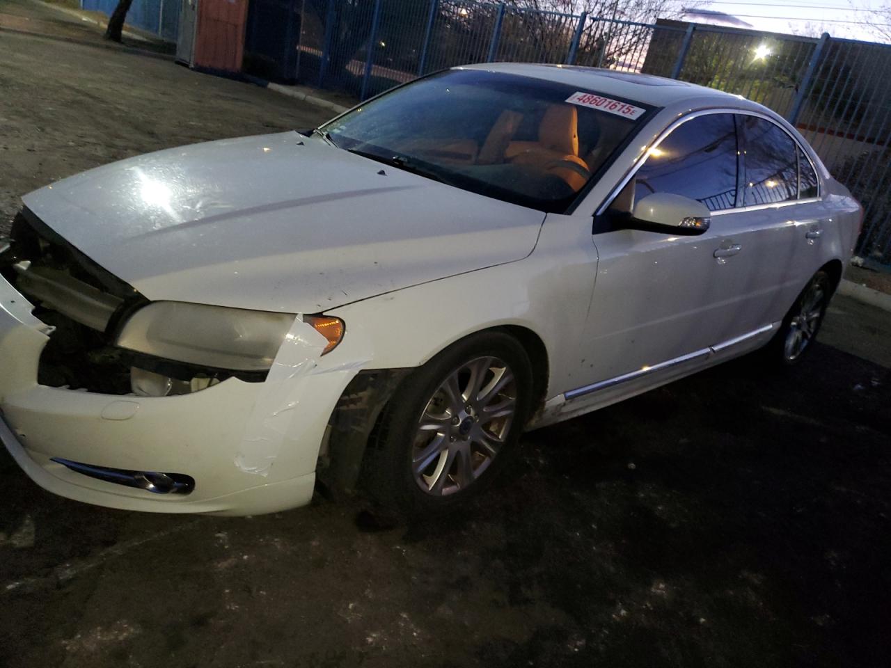 2011 VOLVO S80