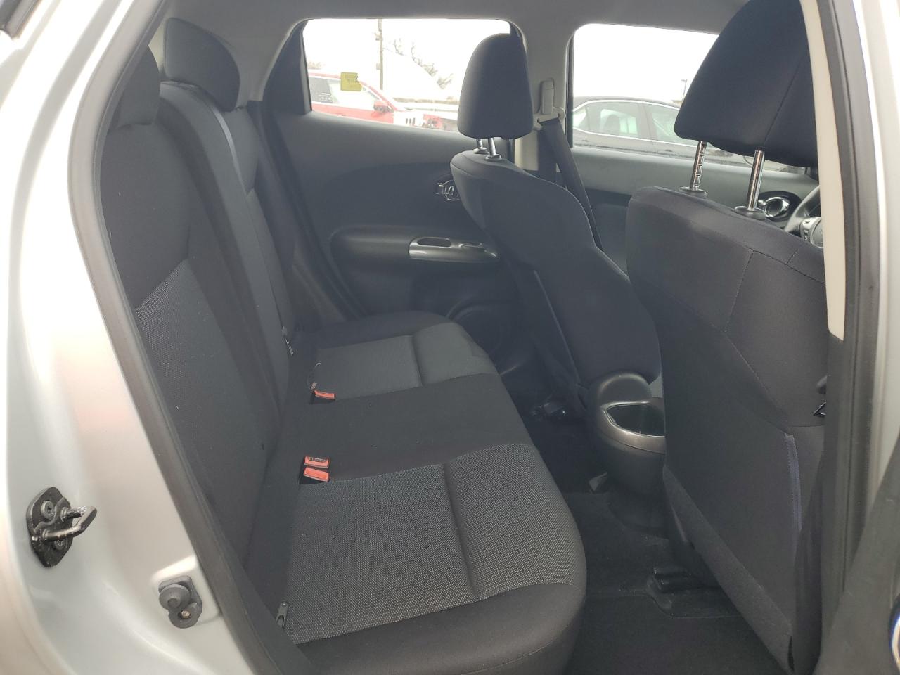 2014 Nissan Juke - Image 11