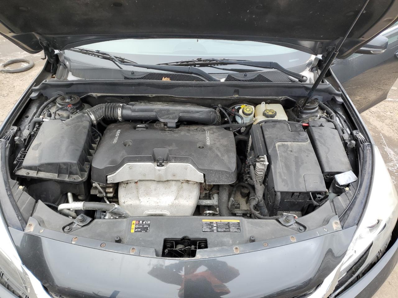 2014 Chevrolet Malibu - Image 11