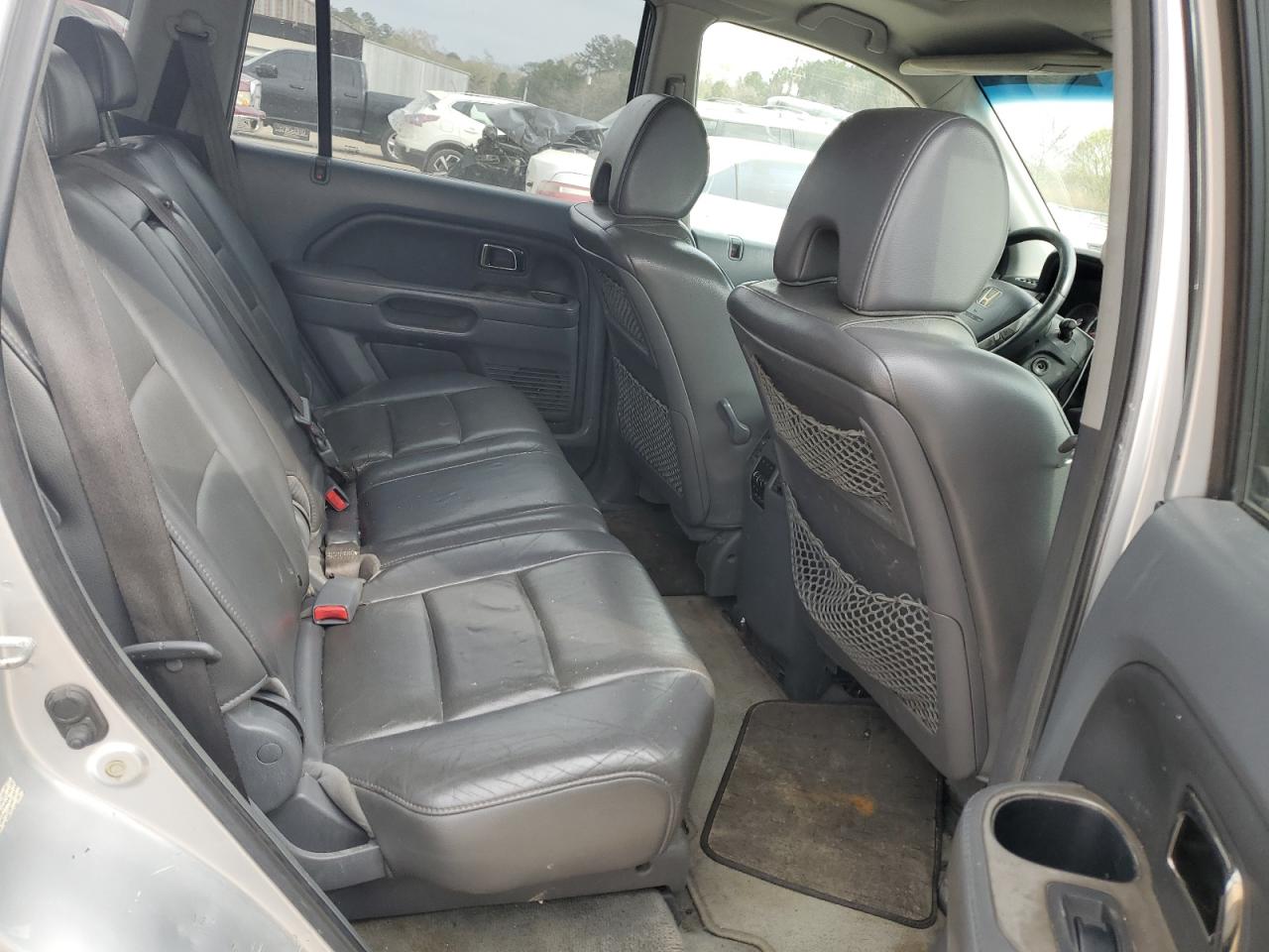 2006 Honda Pilot - Image 11