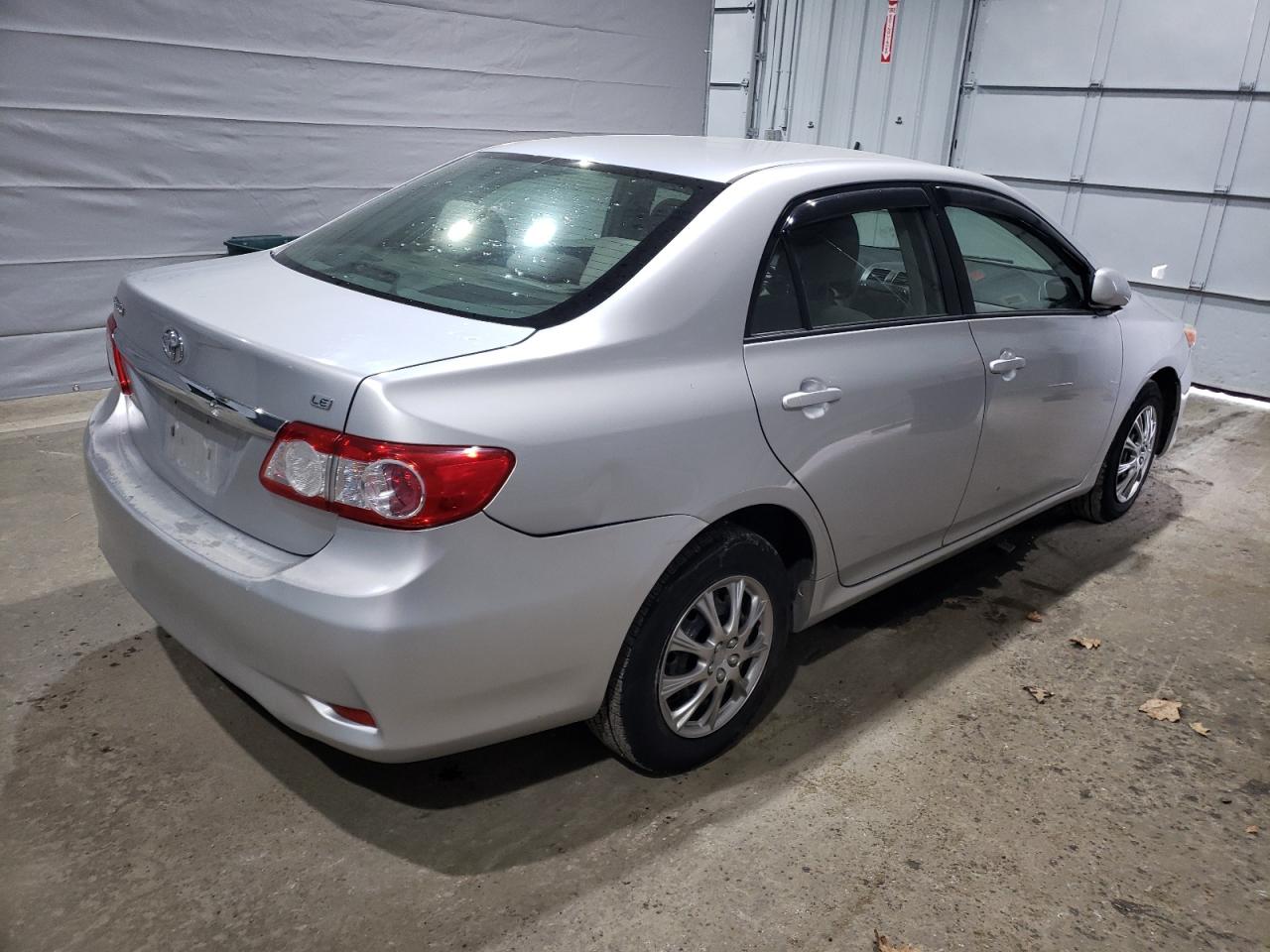 2011 Toyota Corolla - Image 3