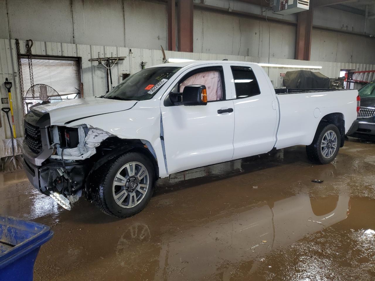2020 Toyota Tundra Double Cab Sr продається в Elgin, IL - Front End